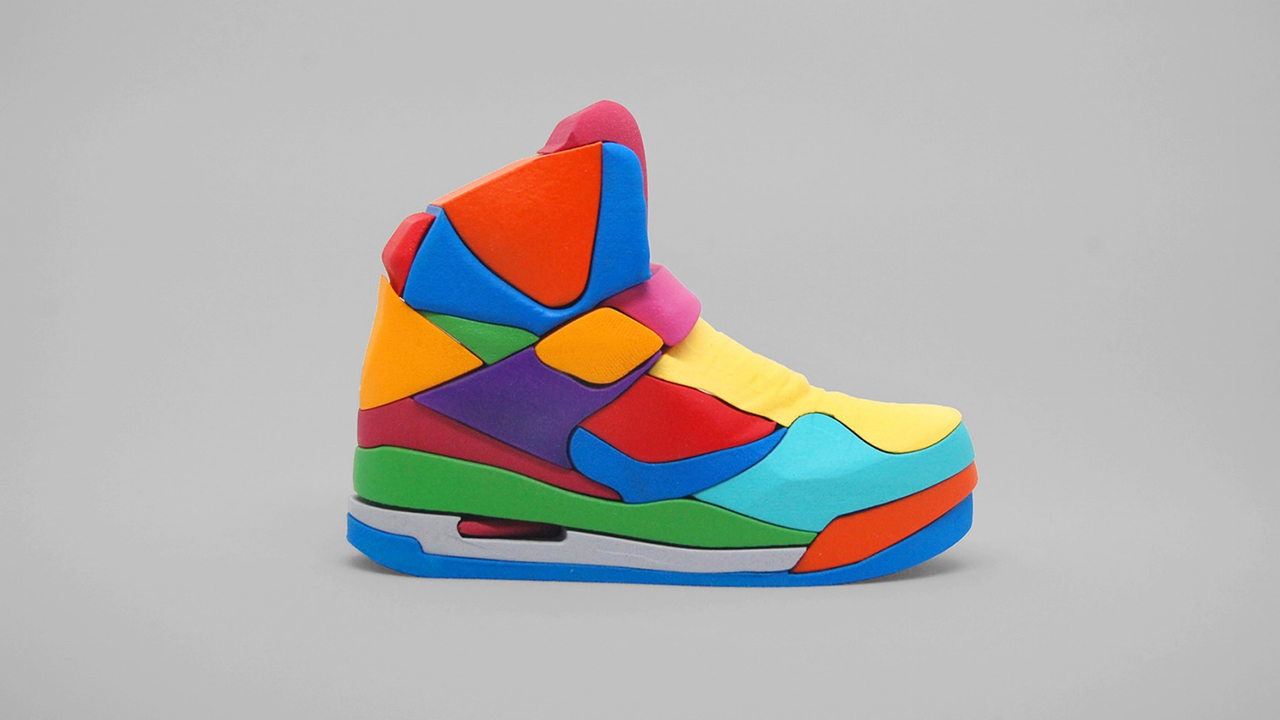 Das Jordan Flight 45 High 3D Puzzle ist die ideale Beschäftigungstherapie für jeden Sneakerhead!